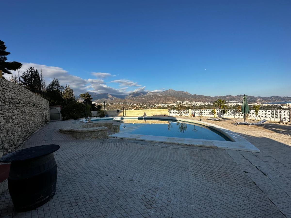 Villa Carmen Nerja Exterior photo